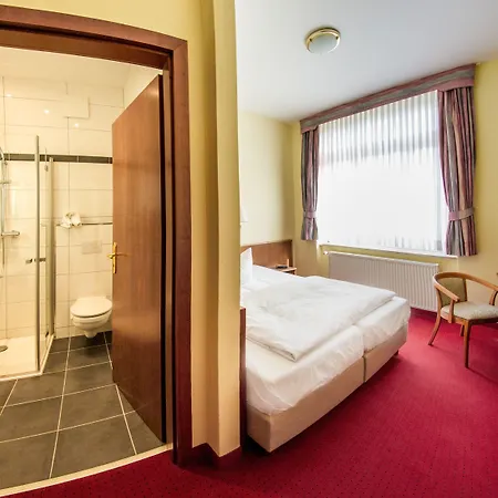 Fuersteneck 4* برنبورغ