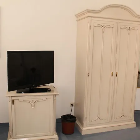 Fuersteneck فندق برنبورغ