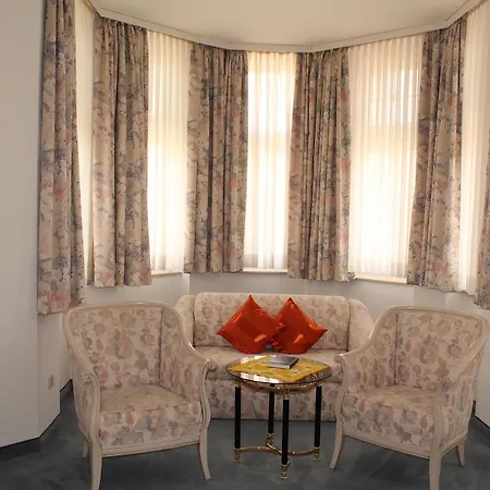 Fuersteneck 4* Бернбург
