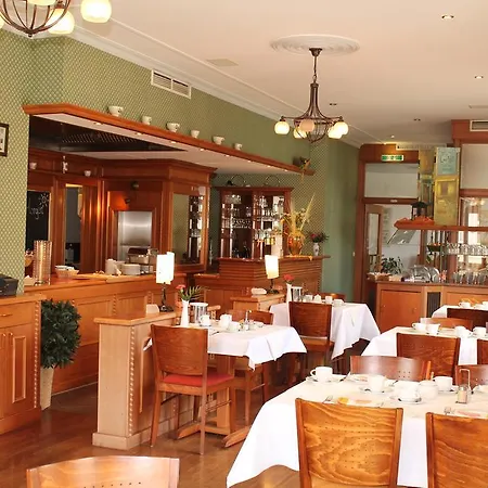 Fuersteneck 4* Бернбург