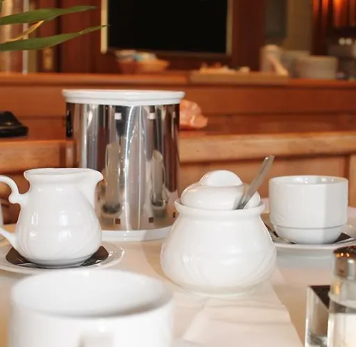 ホテル Fuersteneck ベルンブルク